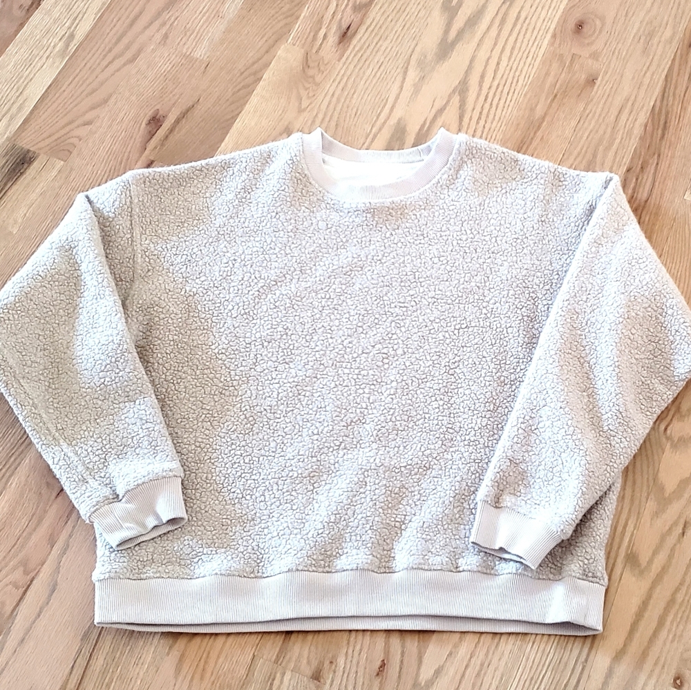 Outdoor Voices Mega Fuzzy Wool Fleece Crewneck Pullover, Oatmeal, XL, EUC - Picture 3 of 15
